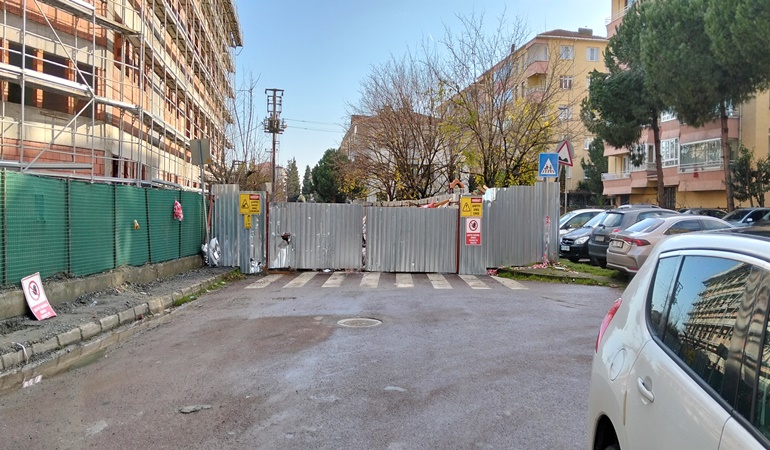 Gölcük’te bu yol ne zaman açılacak?
