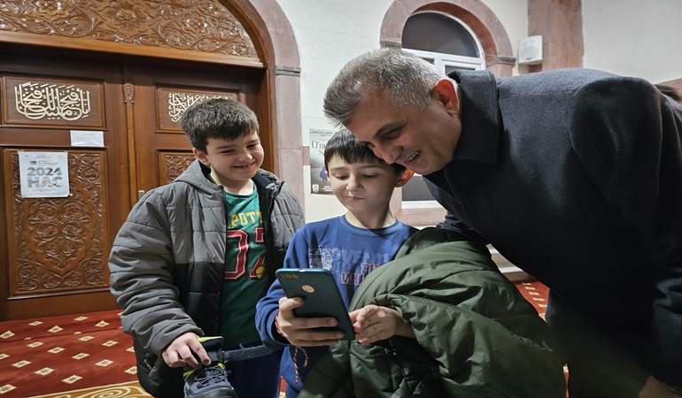 Gölcük’te eser belediyeciliği devam edecek