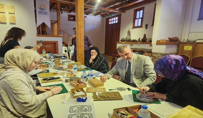 Gölcük’te geleneksel sanatları yaşatılıyor