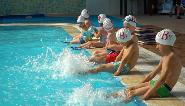 Gölcük'te şampiyon sporcular, mutlu çocuklar yetiştiriliyor