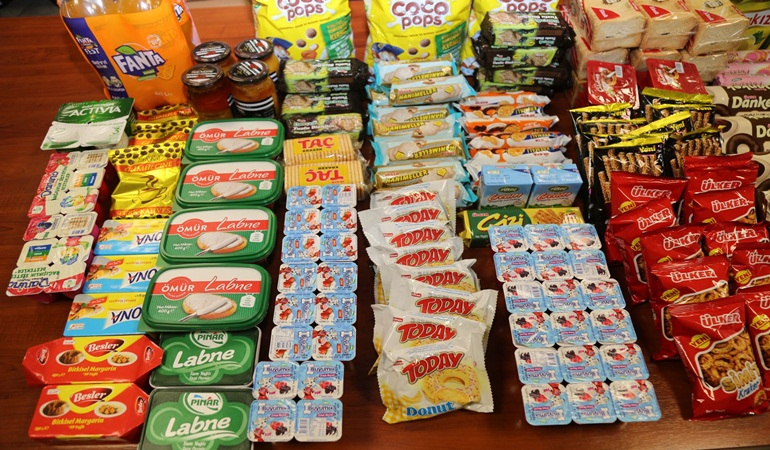 Gölcük’te tarihi geçmiş ürünlere el konuldu