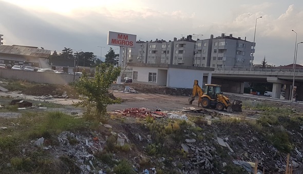 Gölcük'te vatandaş istedi, belediye harekete geçti