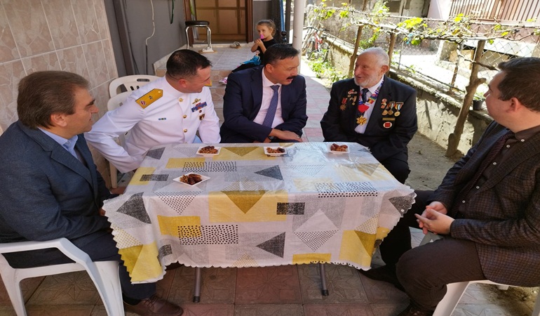 Gölcük'ün kahraman gazilerine anlamlı ziyaret