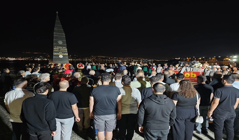 Gölcüklüler 26 yıl önceki deprem kabusunu hatırladı