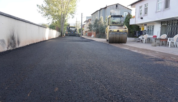 Gündoğdu ve Sanayi Mahallesi yeni asfalt yola kavuştu