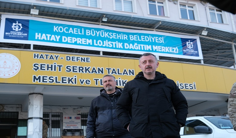 Günlük 300 aile ve 195 mahalleye yardım