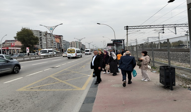 Halkevi’ne kapalı durak yapılsın çağrısı