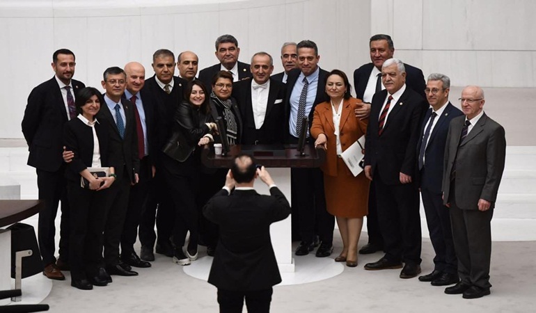 Haydar Akar’dan veda