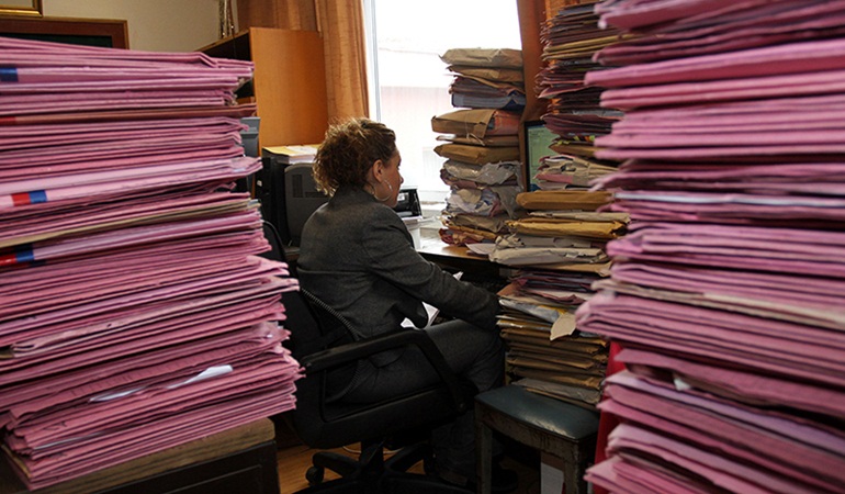 Her ay 1 milyondan fazla yeni icra dosyası geliyor