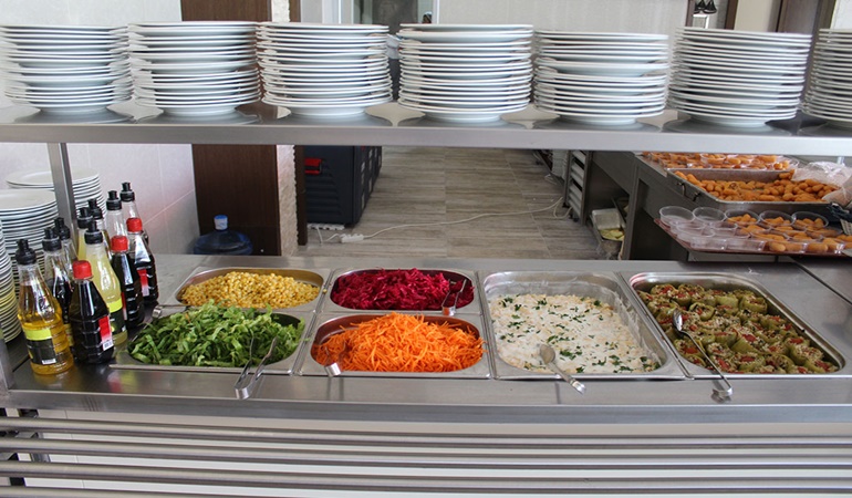 Hereke’deki o okulun yemekhanesinden kurt mu çıktı?