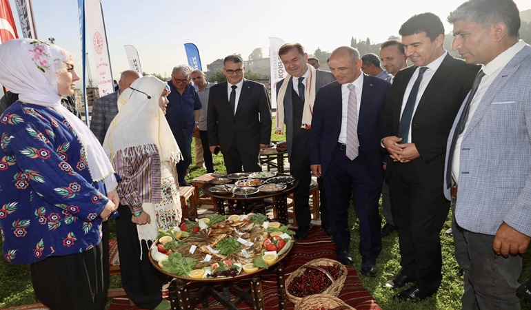 Hereke Kalesi’nde mancarlı pide ziyafeti!