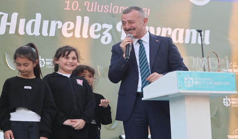 Hıdırellez şenliğinde Büyükakın, kardeşlik mesajları verdi