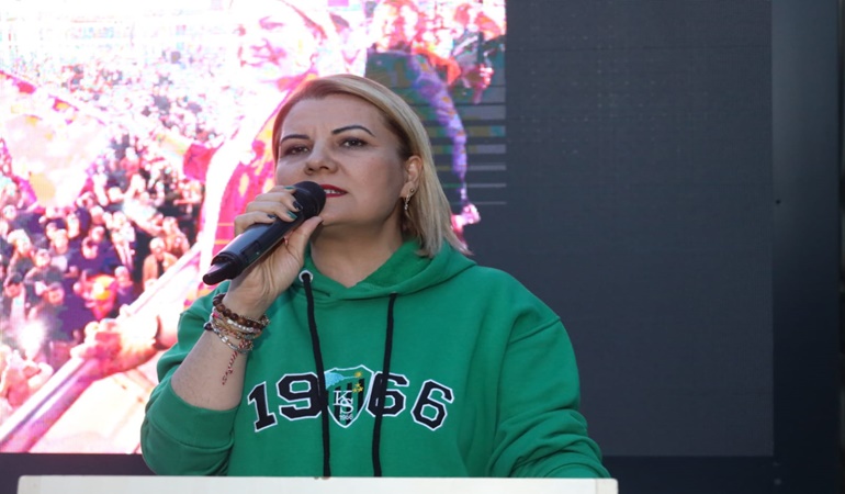 Hürriyet: Birlikte daha mutlu ve gülümseyen günlerimiz olacak