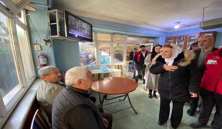 Hürriyet, bu hafta Şirinevler Cami cemaatiyle buluştu