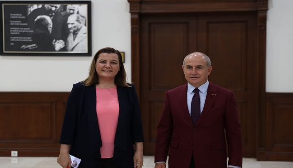 Hürriyet, Büyükçekmece Belediye Başkanı Akgün’ü ziyaret etti