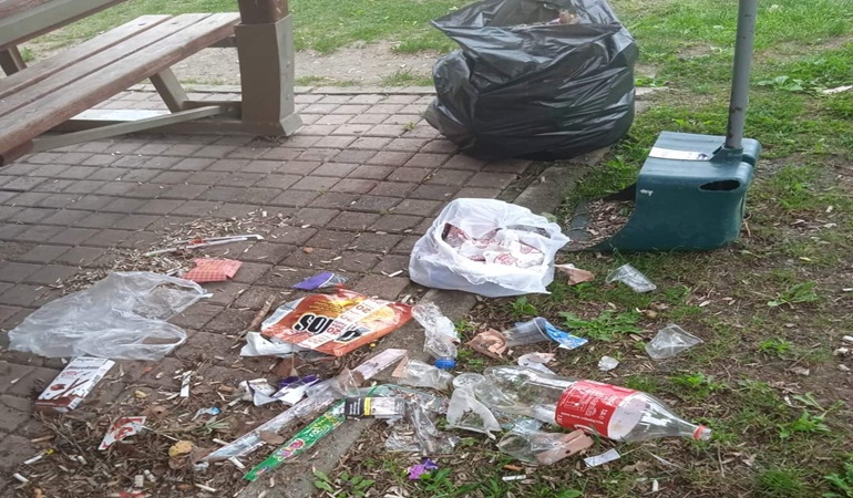 Hürriyet çevreyi kirletenlere tepki gösterdi