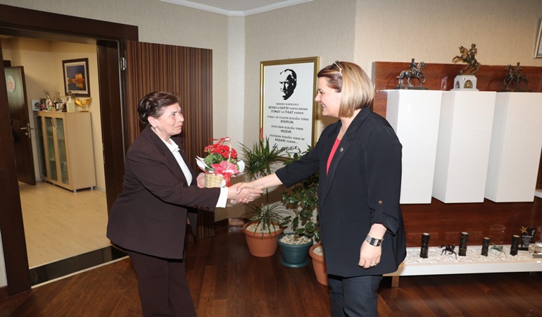 Hürriyet, Derince Yenikent Cem ve Kültür Evi Derneği’ni ağırladı 