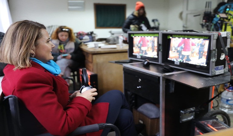 Hürriyet, Leyla Hanım film setini ziyaret etti