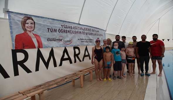 Hürriyet, özel çocukları yüzme havuzuyla sevindirdi