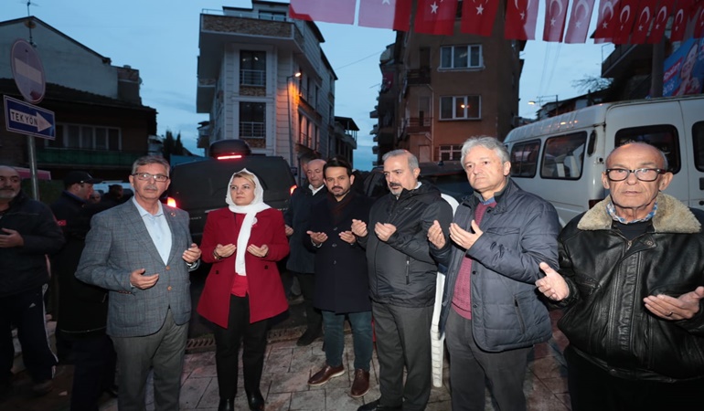 Hürriyet Veli Ahmet ve Hacıhızır sakinleriyle iftarda buluştu 