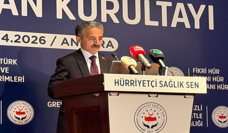 Hürriyetçi Sağlık-Sen Genel Başkanı Birinci taşı gediğine koydu!