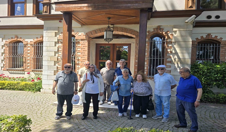 Huzurevi sakinleri 135 yıllık tarihi yerinde gördü