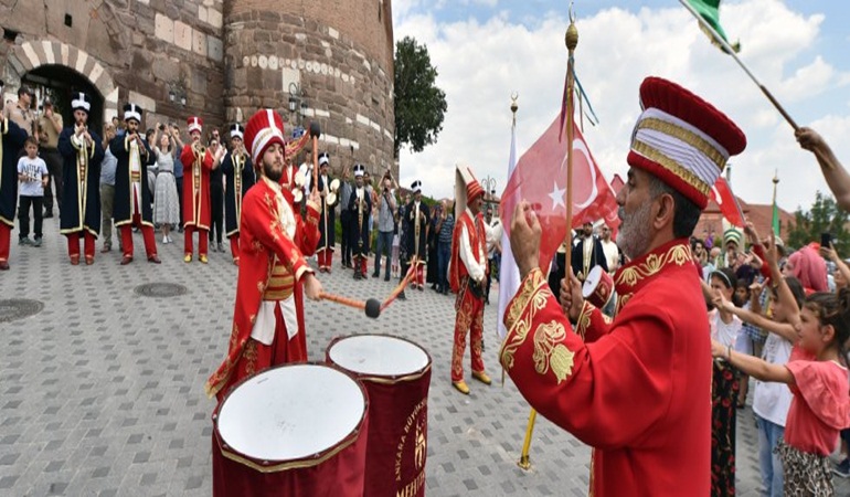 İBB Mehteranı 9 Nisan’da İzmitlilerle buluşuyor