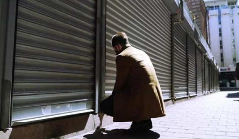 İflasta şaha kalktık