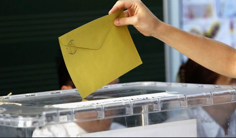 İki partinin oyu kafa kafaya