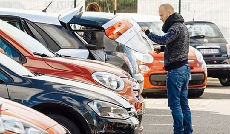 İkinci el otomobillerde akıl almaz oyun!
