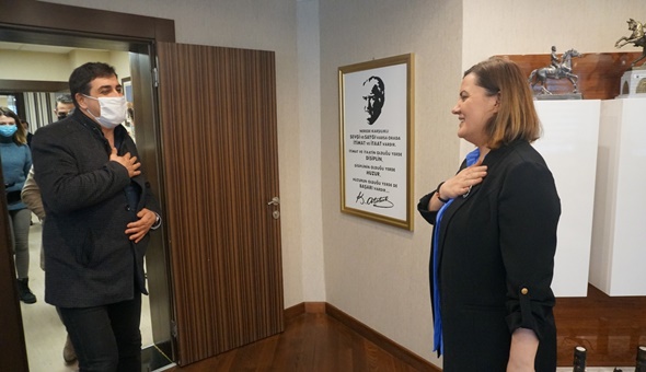 İKM ve Feridun Özbay Cadde esnafından Başkan Hürriyet’e teşekkür