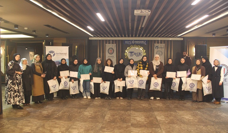 İmam Hatip öğrencileri her alandaki başarılarıyla göz doldurdu