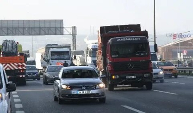 İstanbul istikameti araç trafiğine kapatılıyor