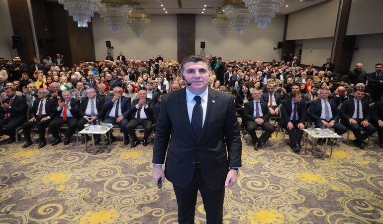 İşte İYİ Parti Büyükşehir adayı Yıldıztekin'in projeleri 