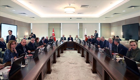 İstifanın eşiğine gelen Bilim Kurulu üyeleri tek tek...