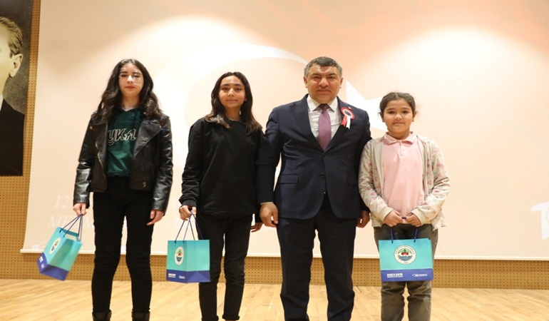 İstiklal şairi Mehmet Akif Ersoy, Dilovası'nda anıldı