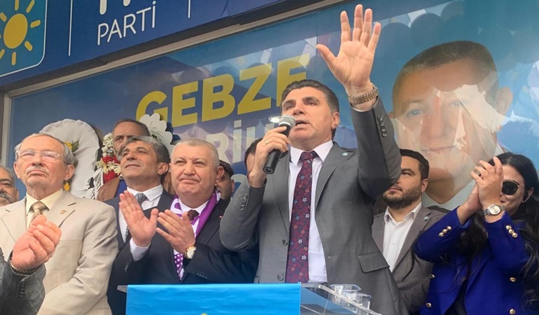 İYİ Parti Büyükşehir adayı Yıldıztekin’e Gebzelilerden yoğun ilgi