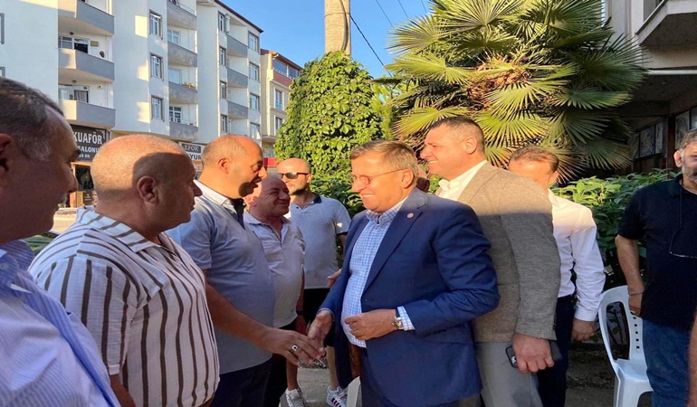 İYİ Parti, Aşure Günü etkinliğinde birlik ve beraberlik mesajı verdi 