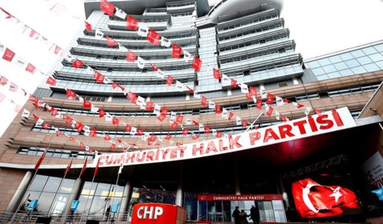 İYİ Parti’den iki vekil CHP’ye geçiyor