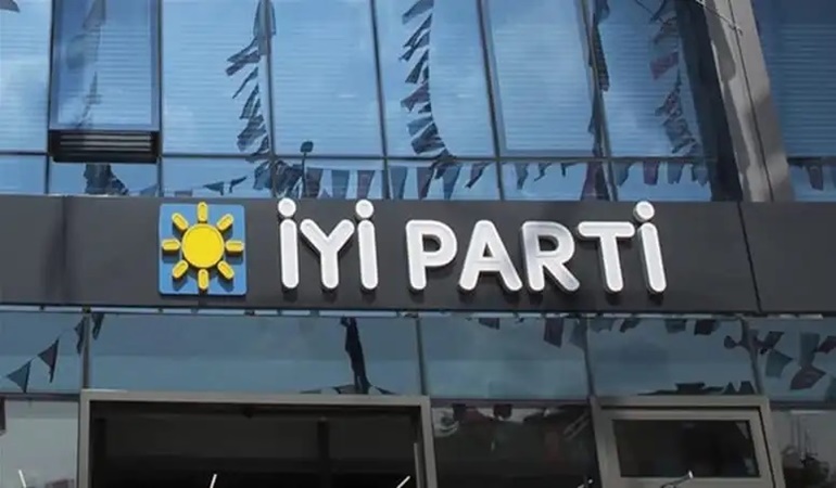 İYİ Parti kan kaybetmeye devam ediyor