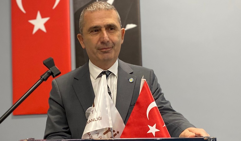 İYİ Parti Kocaeli İl Başkanı Şirin’den Öğretmenler Günü mesajı