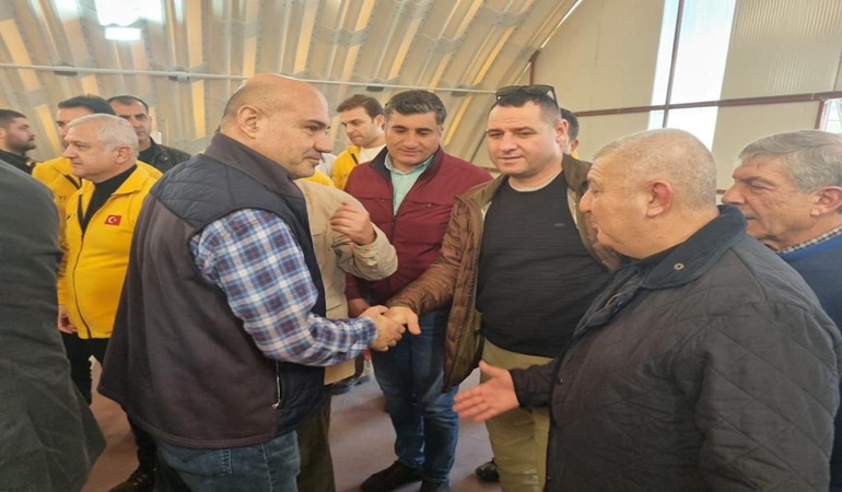 İYİ Parti Kocaeli, İskenderun ve Defne’de yaraları sarıyor