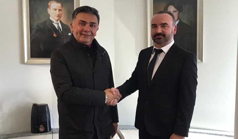 İYİ Parti Körfez İlçe Yönetimi tamam!