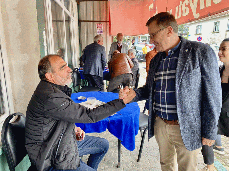 İyi Partili Türkkan hız kesmiyor