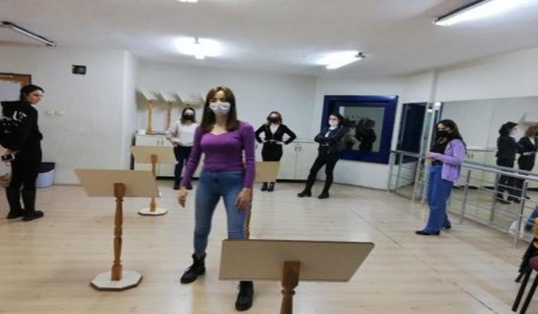 İZMEK’te yeni dönem kayıtları 15 Ağustos’ta başlıyor