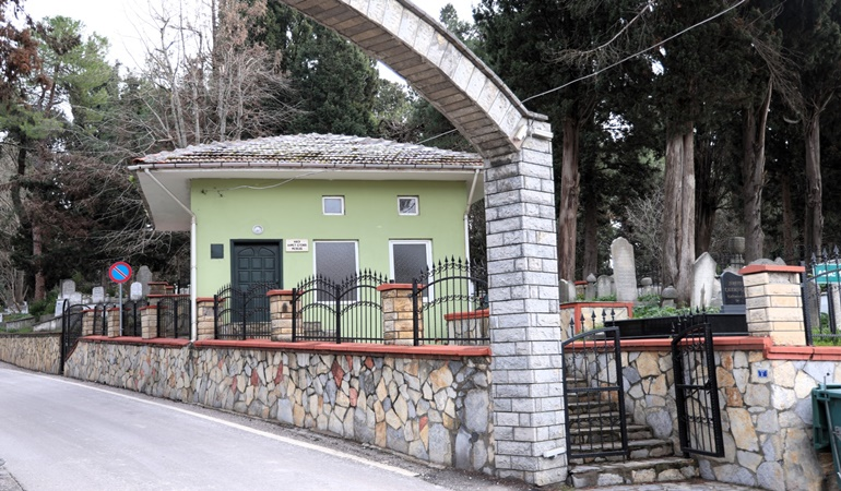 İzmit Bağçeşme’deki tarihi mescit aslına uygun şekilde yenilendi