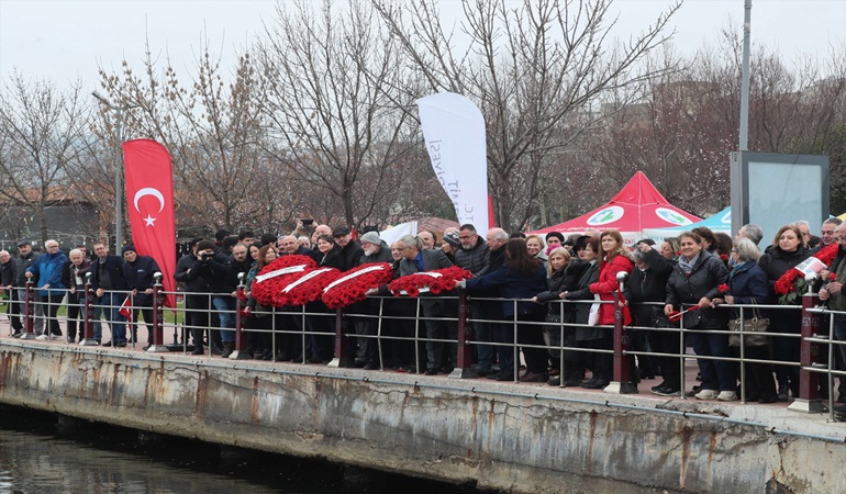 İzmit Belediyesi 1 Mart Üsküdar Vapuru Faciasında hayatını kaybedenleri andı
