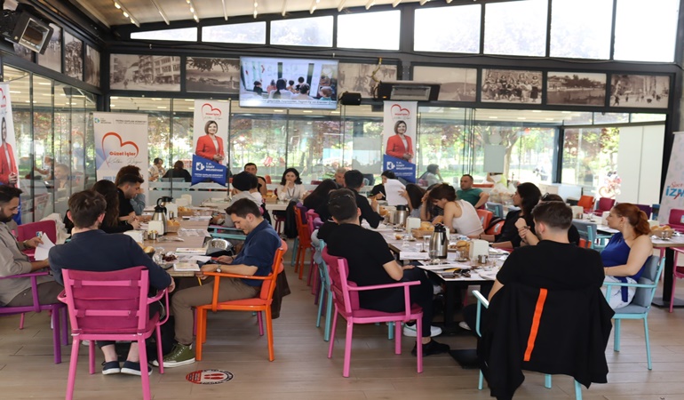 İzmit Belediyesi, 19 Mayıs’a gençlerle hazırlanıyor