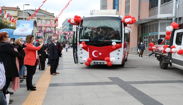 İzmit Belediyesi 23 Nisan’ı coşkuyla kutlayacak