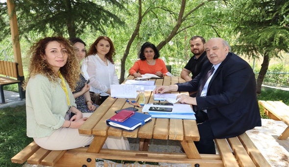 İzmit Belediyesi Alzheimer Yaşam Evi’nde KOÜ ile ortak çalışacak